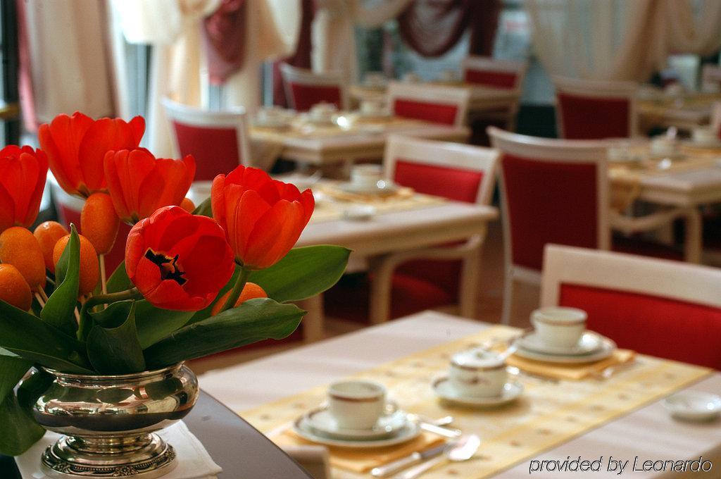 Hotel Relais Dell'Orologio Pisa Restoran gambar