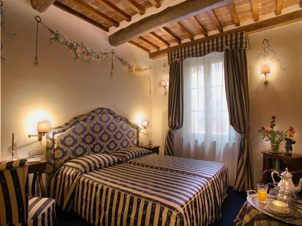 Hotel Relais Dell'Orologio Pisa Bilik gambar
