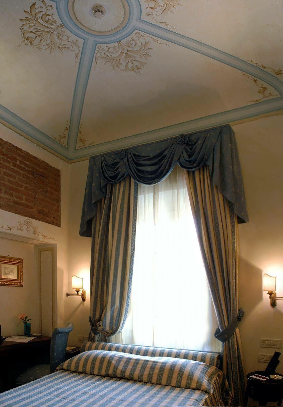 Hotel Relais Dell'Orologio Pisa Luaran gambar